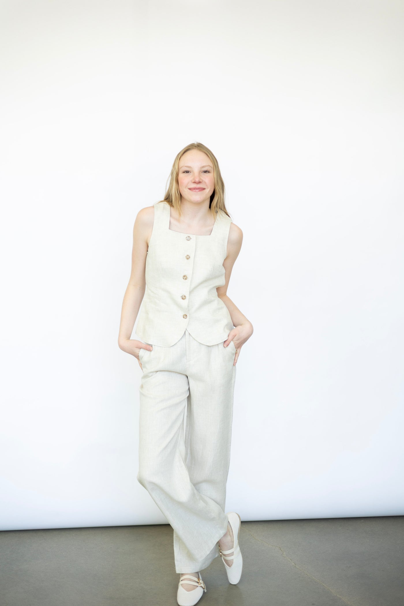 Women's linen pants set