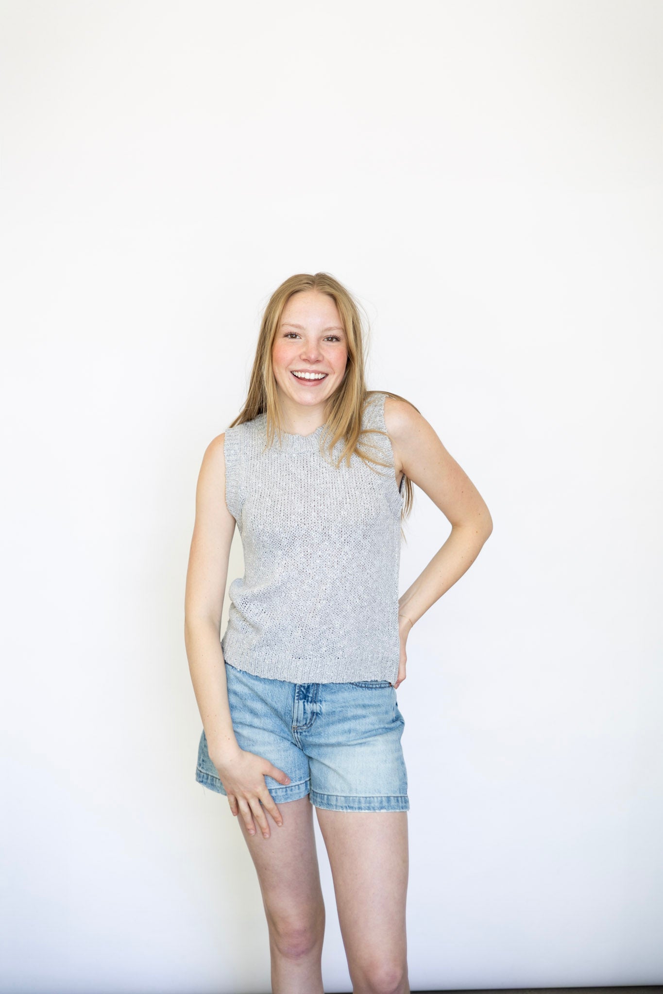 Alisa Sweater Vest