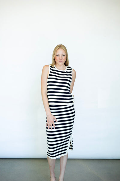 Striped knitted skirt set