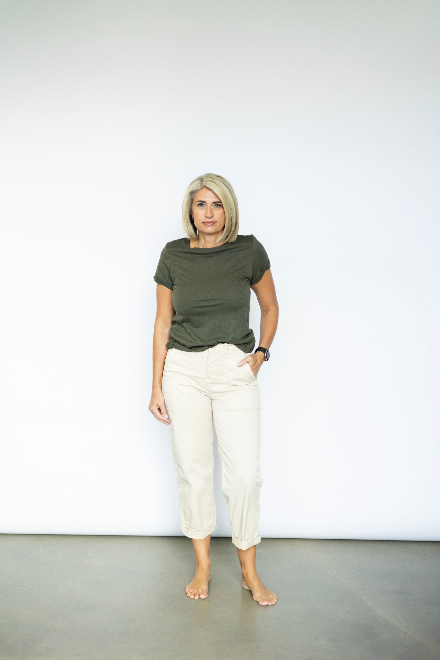 Women's lightweight, cropped khaki pants