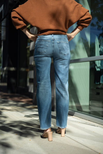 Brinley Mid-Rise Straight