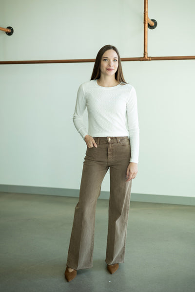Anessa 31" W/ Raw Hem
