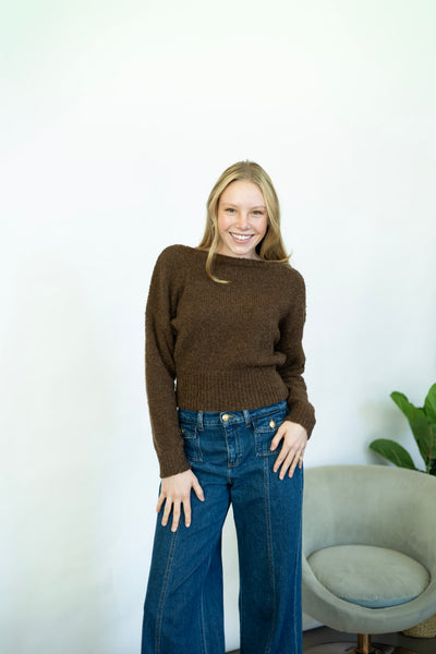 Boat neck brown sweater 