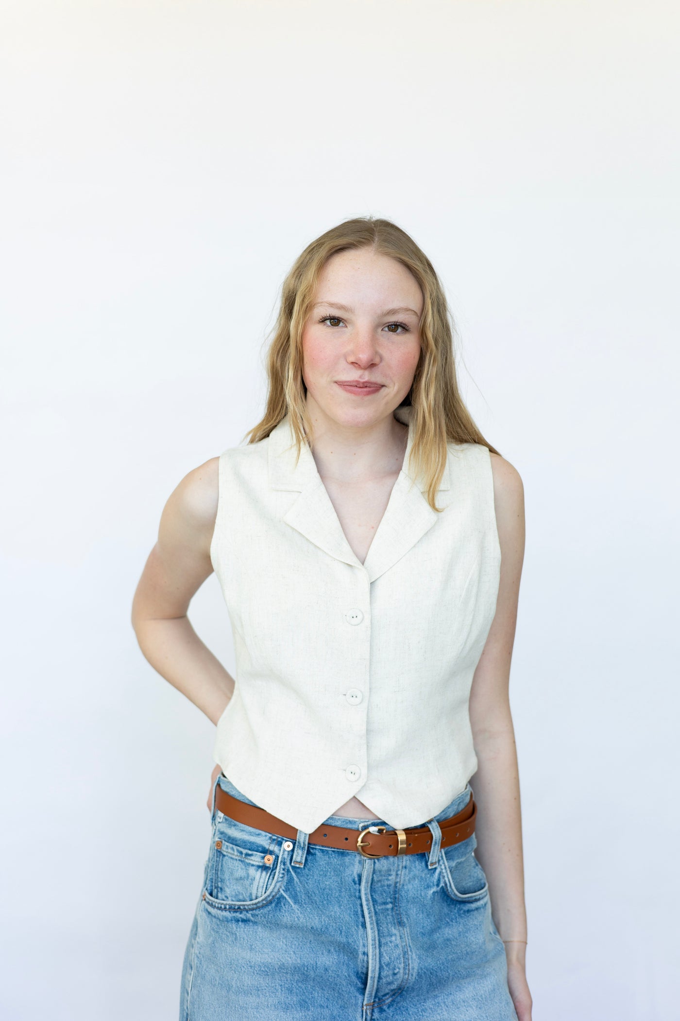 Women's linen vest for spring