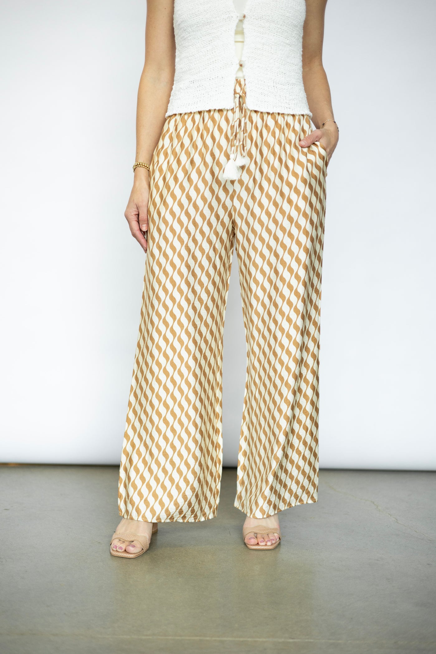 Patterned flowy pants