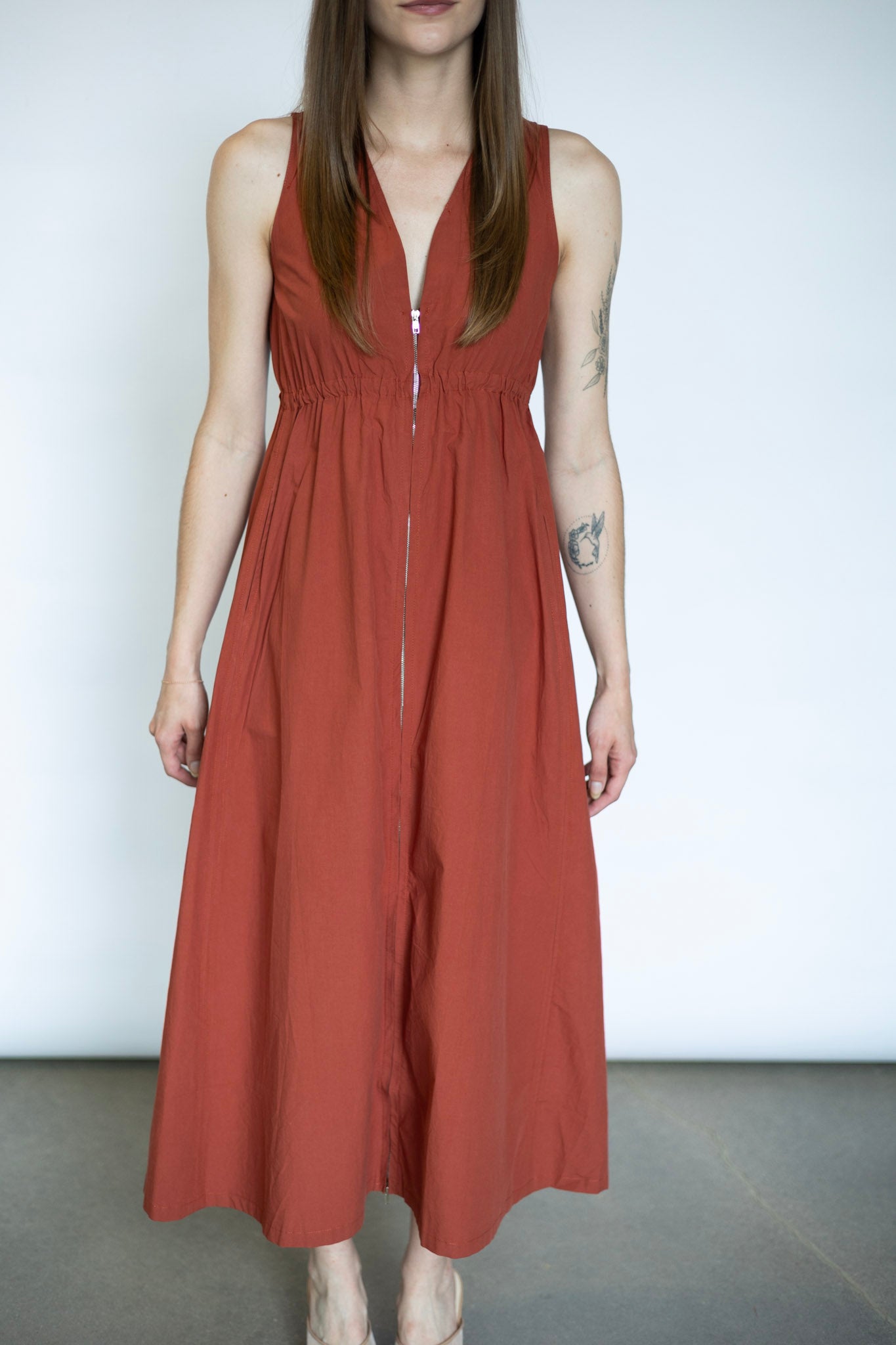 Women's classy sleeveless dress