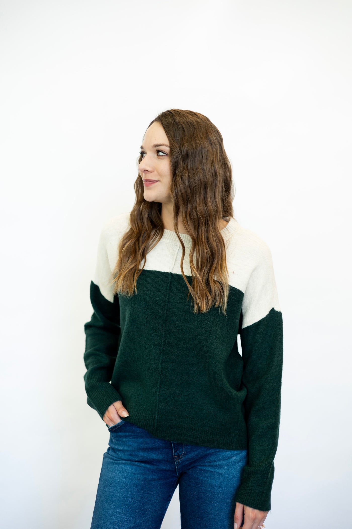 Contrast Long Sleeve Knit Pullover