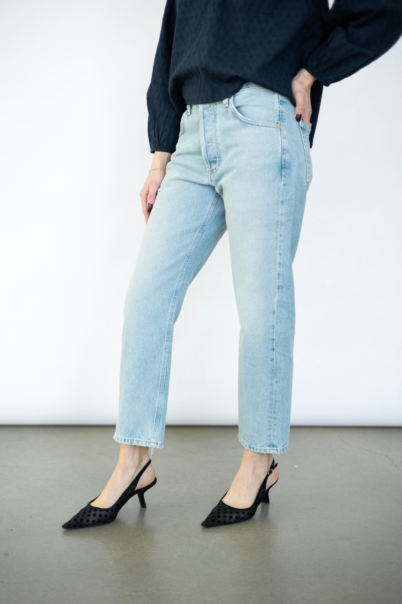 Light wash boyfriend jeans