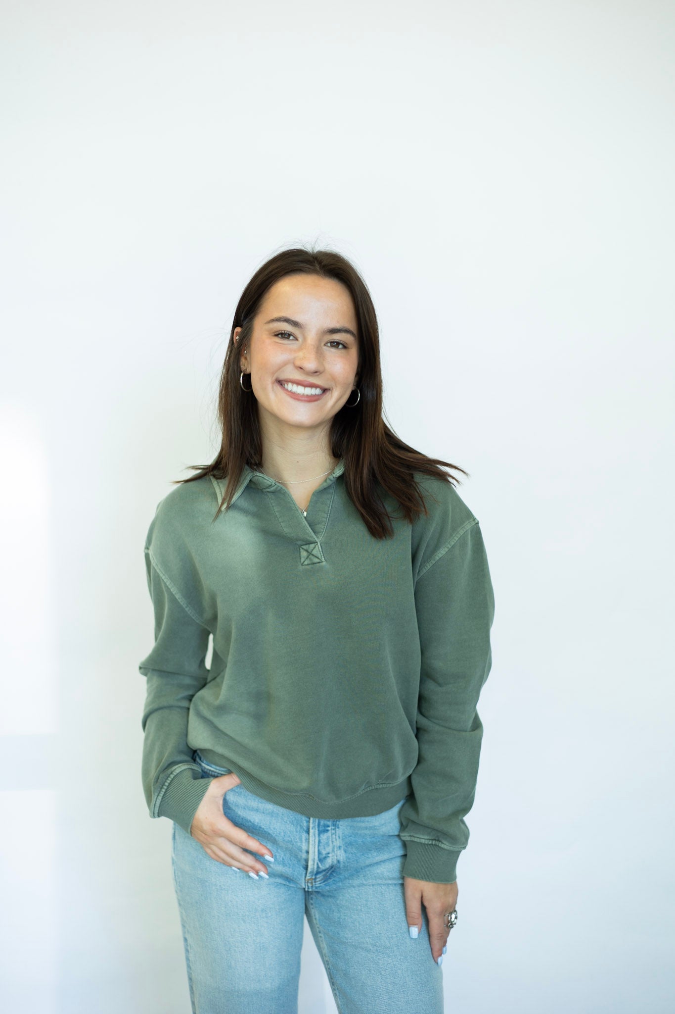 Casual green collared sweatshirt
