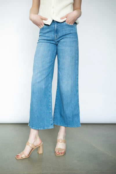 Stretchy, wide leg jeans