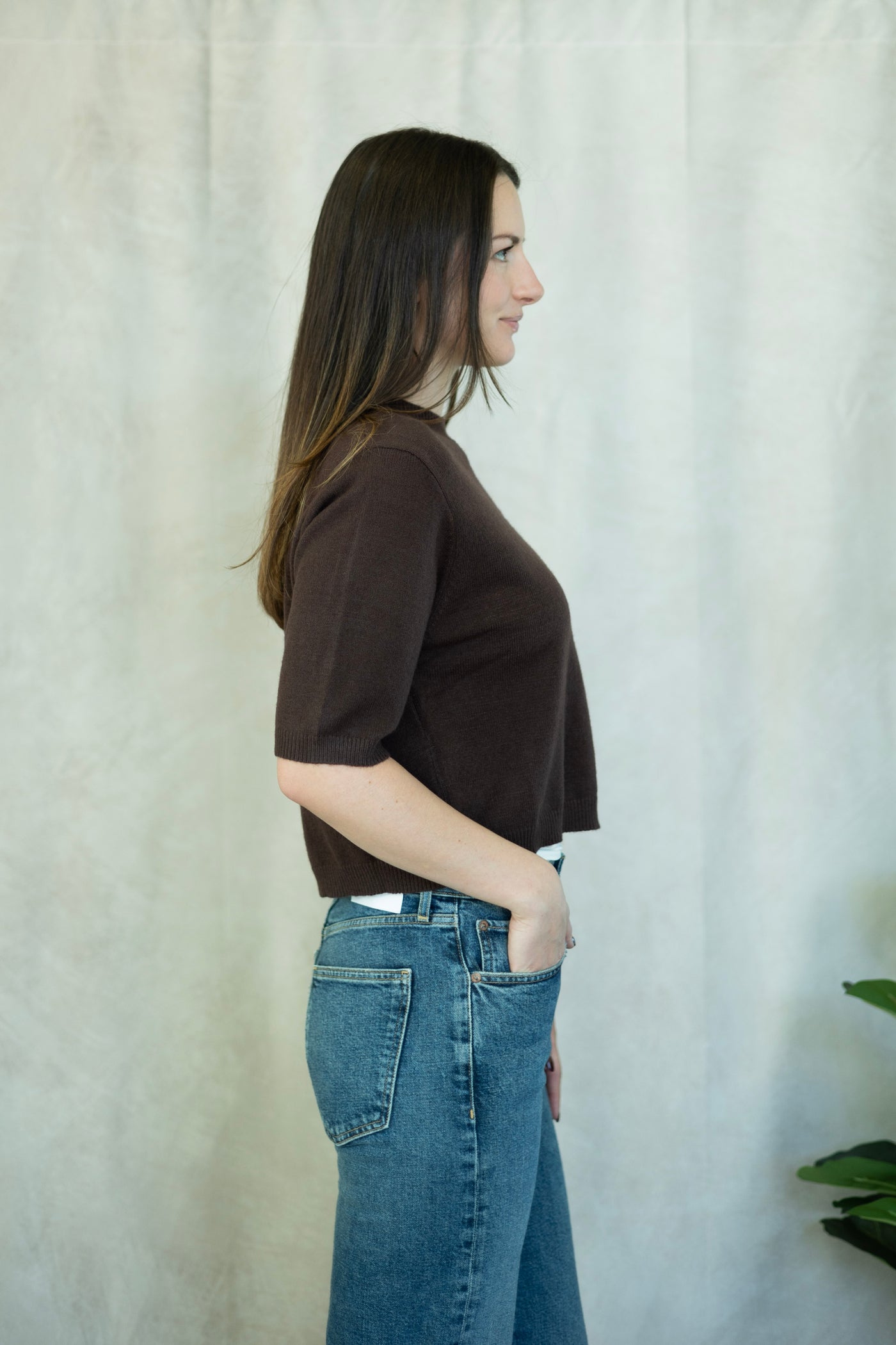 Half sleeve, brown sweater