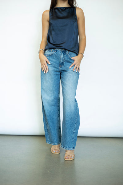Women's AG barrel jeans