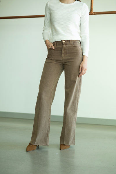 Anessa 31" W/ Raw Hem
