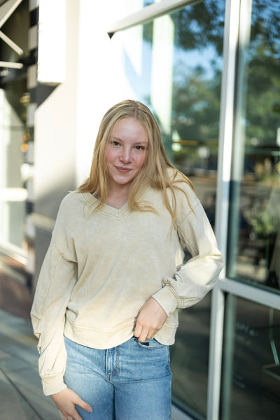 Washed Knit V-Neck Pullover