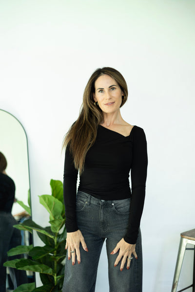 Asymmetrical black long sleeve