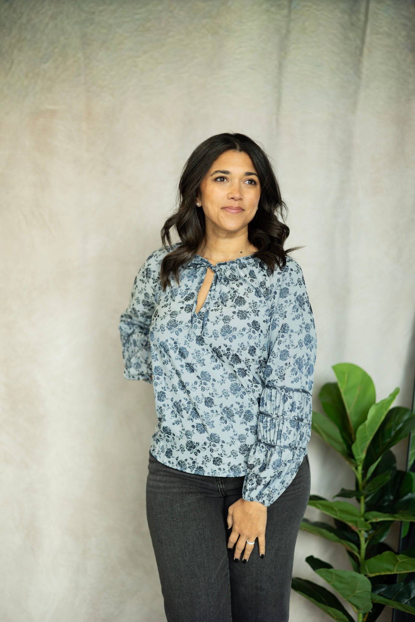 L/S Split Neck Raglan Blouse