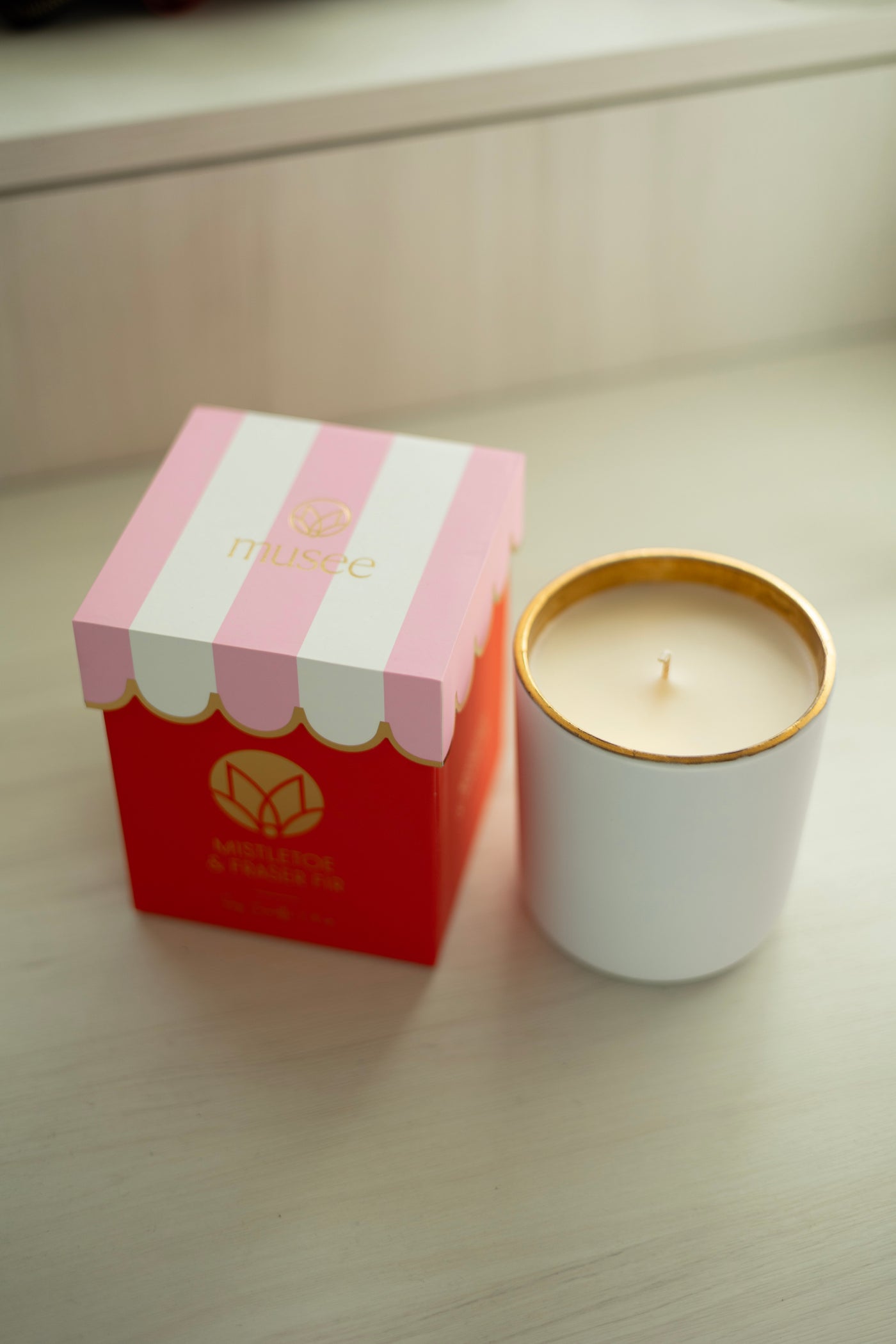 Mistletoe & Fraiser Fur Candle