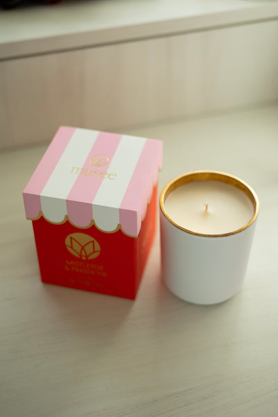 Mistletoe & Fraiser Fur Candle