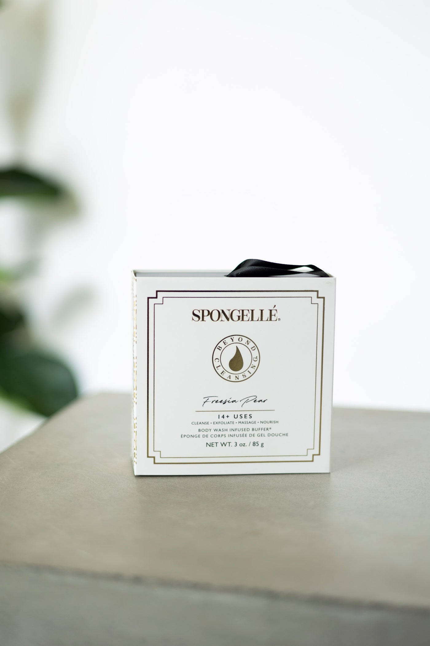 Daisy Collection Boxed Flower Body Buffer