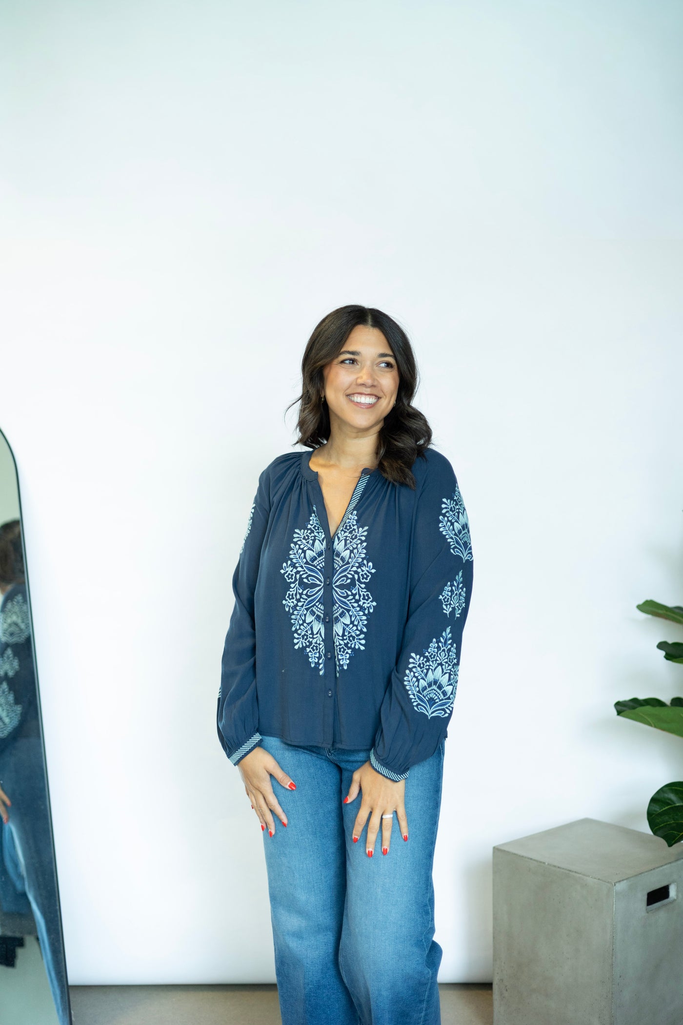 Raglan L/S Button Down Blouse W/ Embriodery