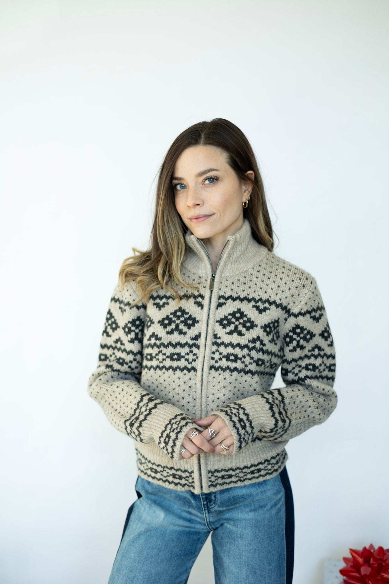 Patterned sweater zip up