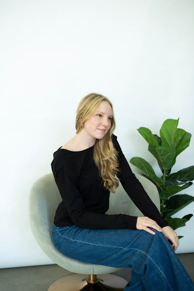 Cowl back top