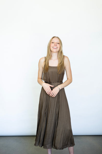 Pleated Sleeveless Maxi Dress