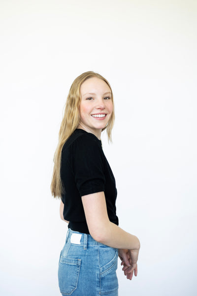 Women's knitted black short sleeve top