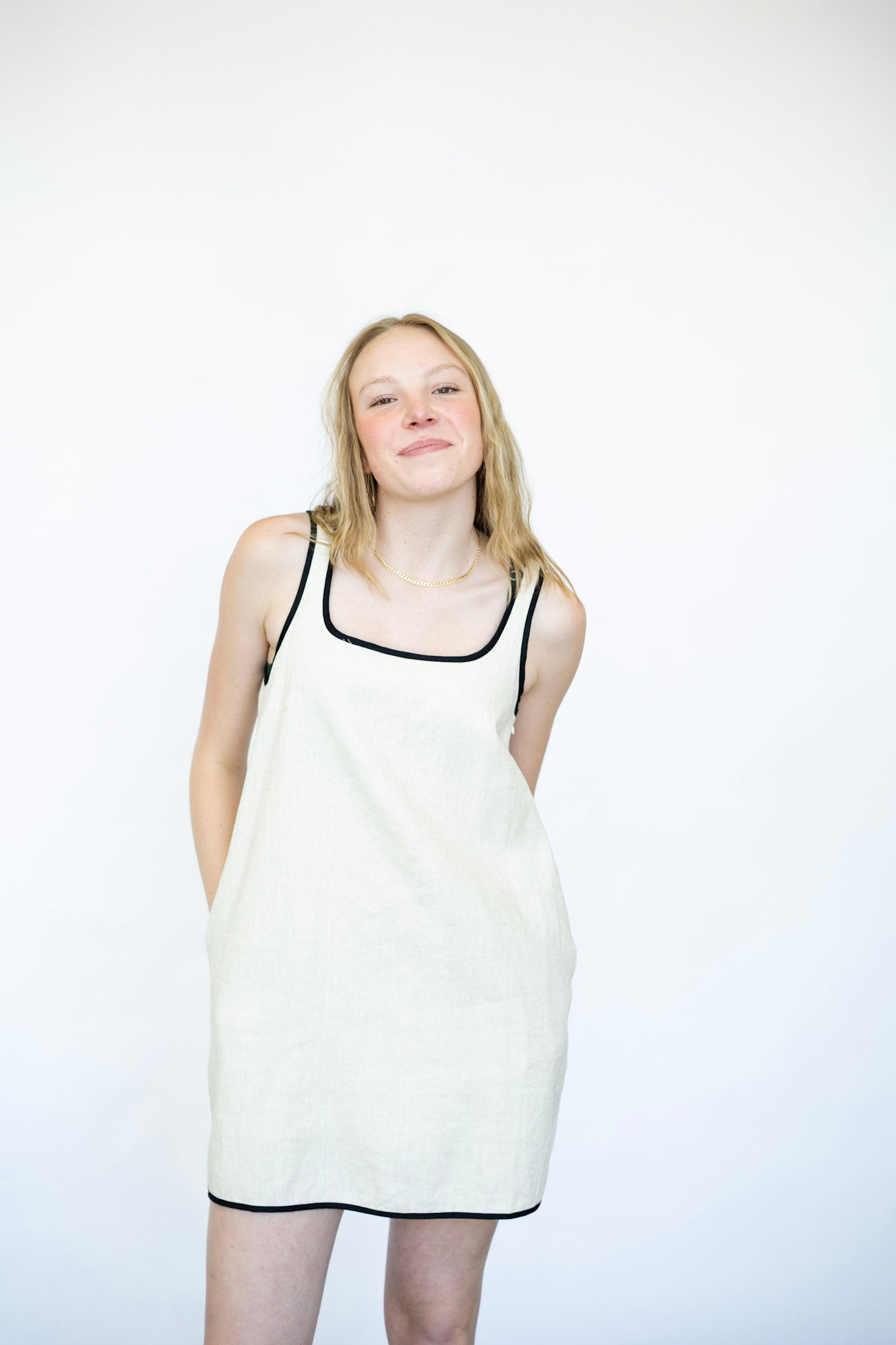 Linen Sleeveless Piping Detail Dress