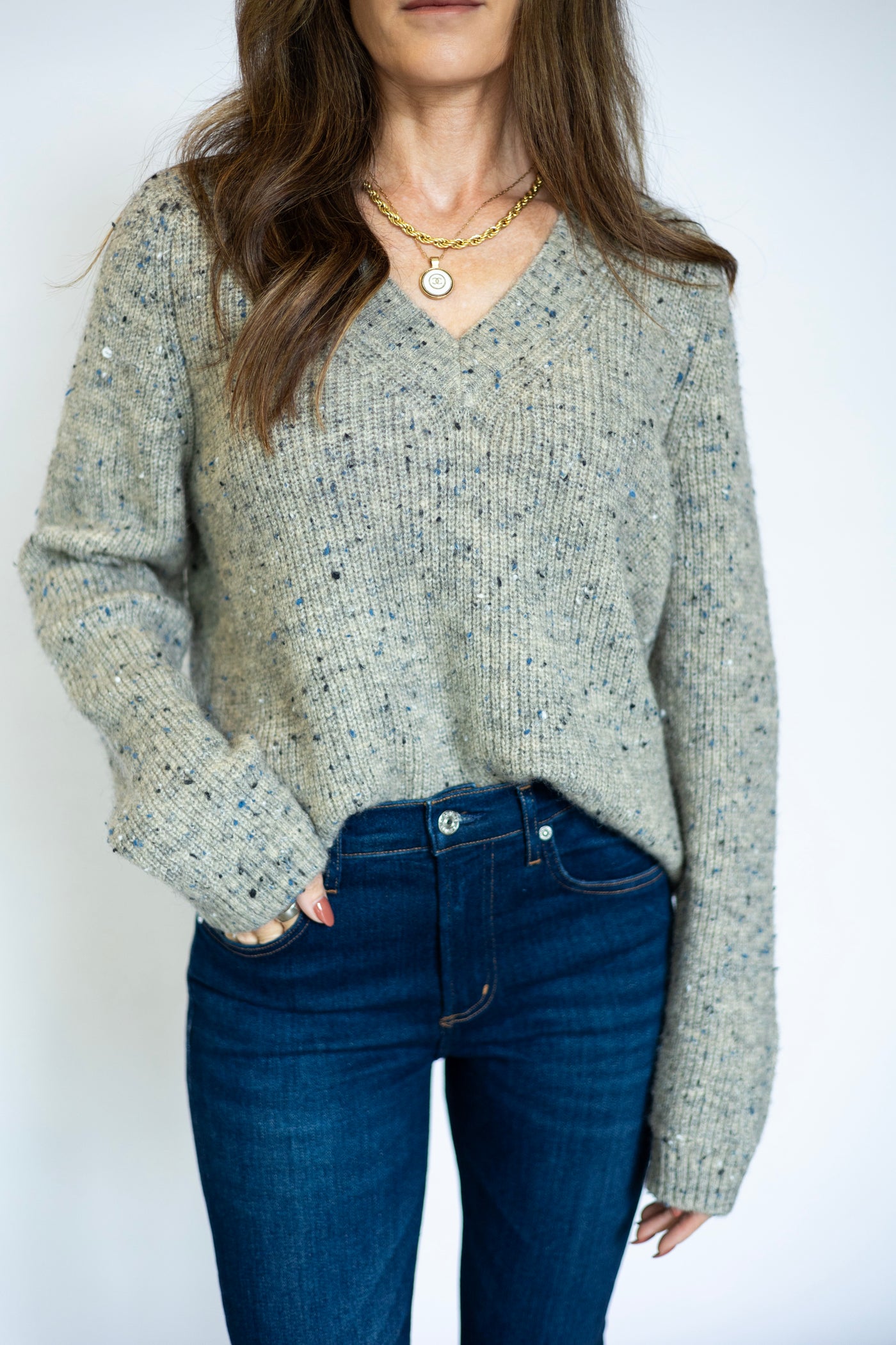 Macie V Neck Pullover