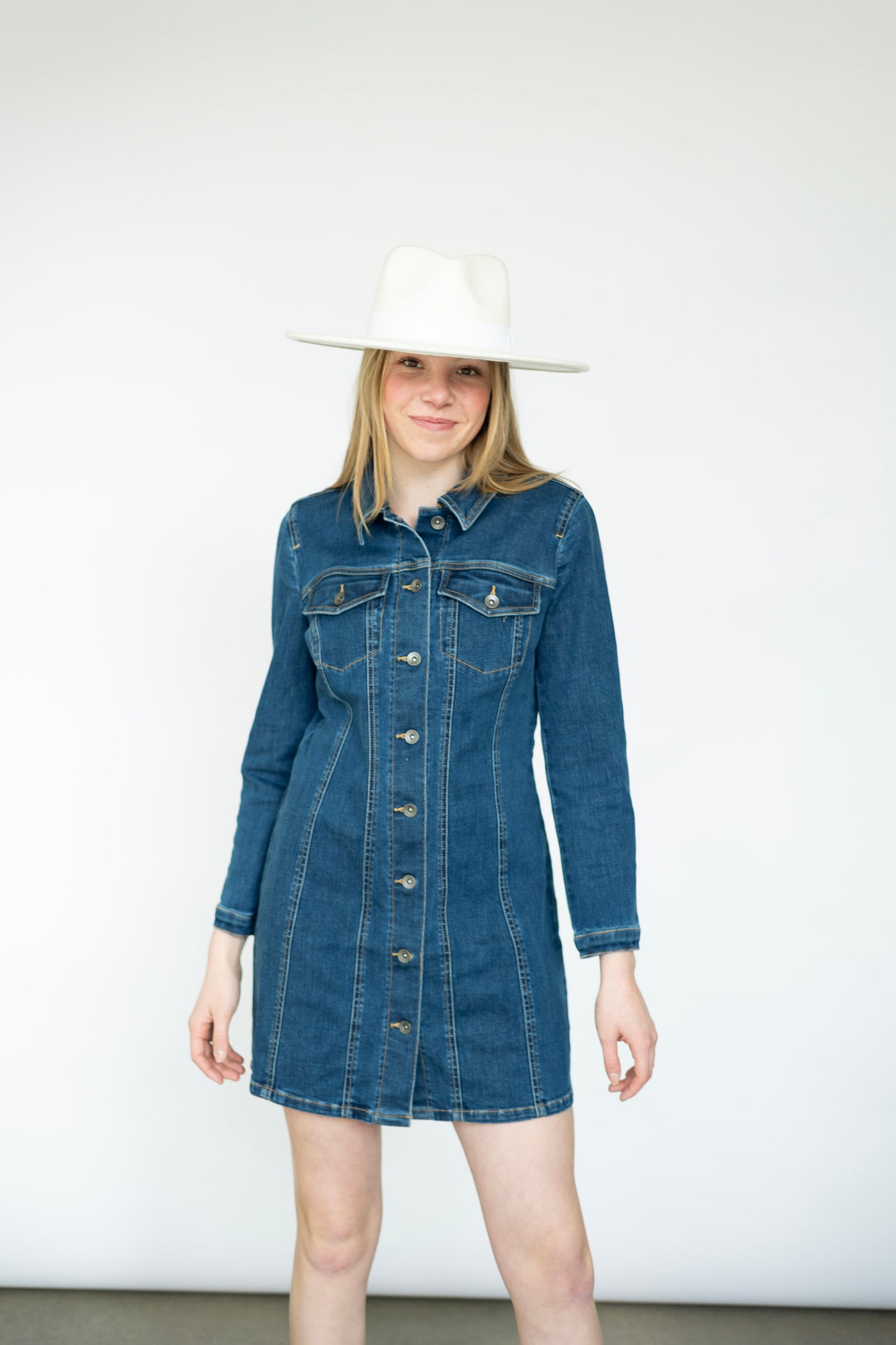 Cute, long sleeve denim dress