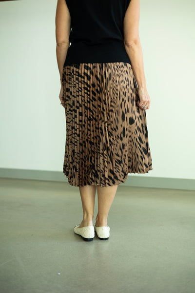 Nostalgia Pleated Midi Skirt