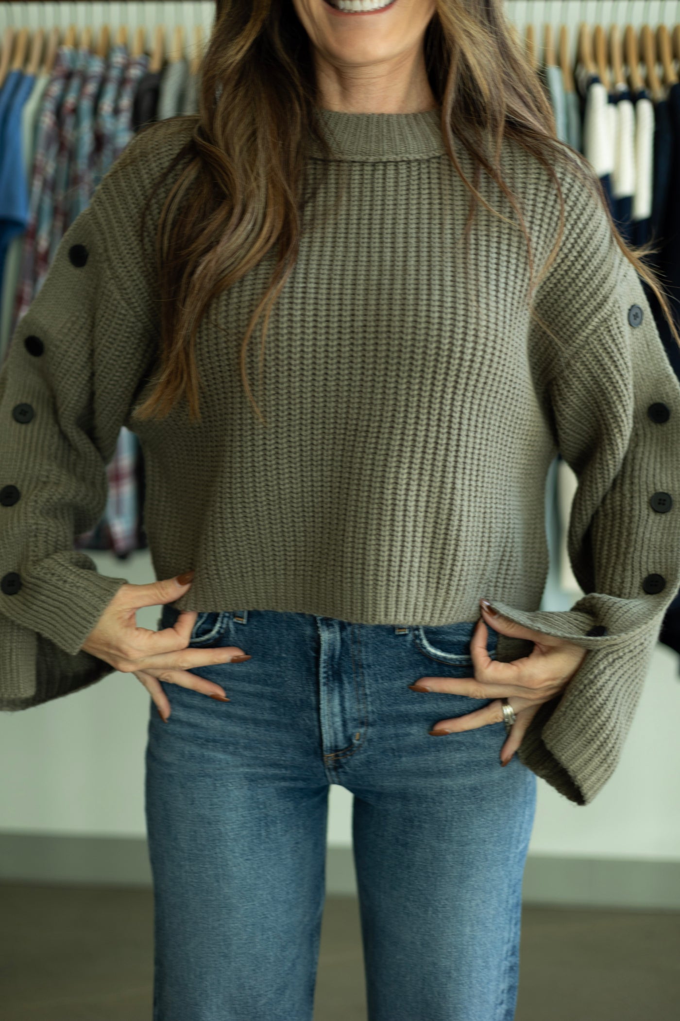 Wide sleeves sweater
