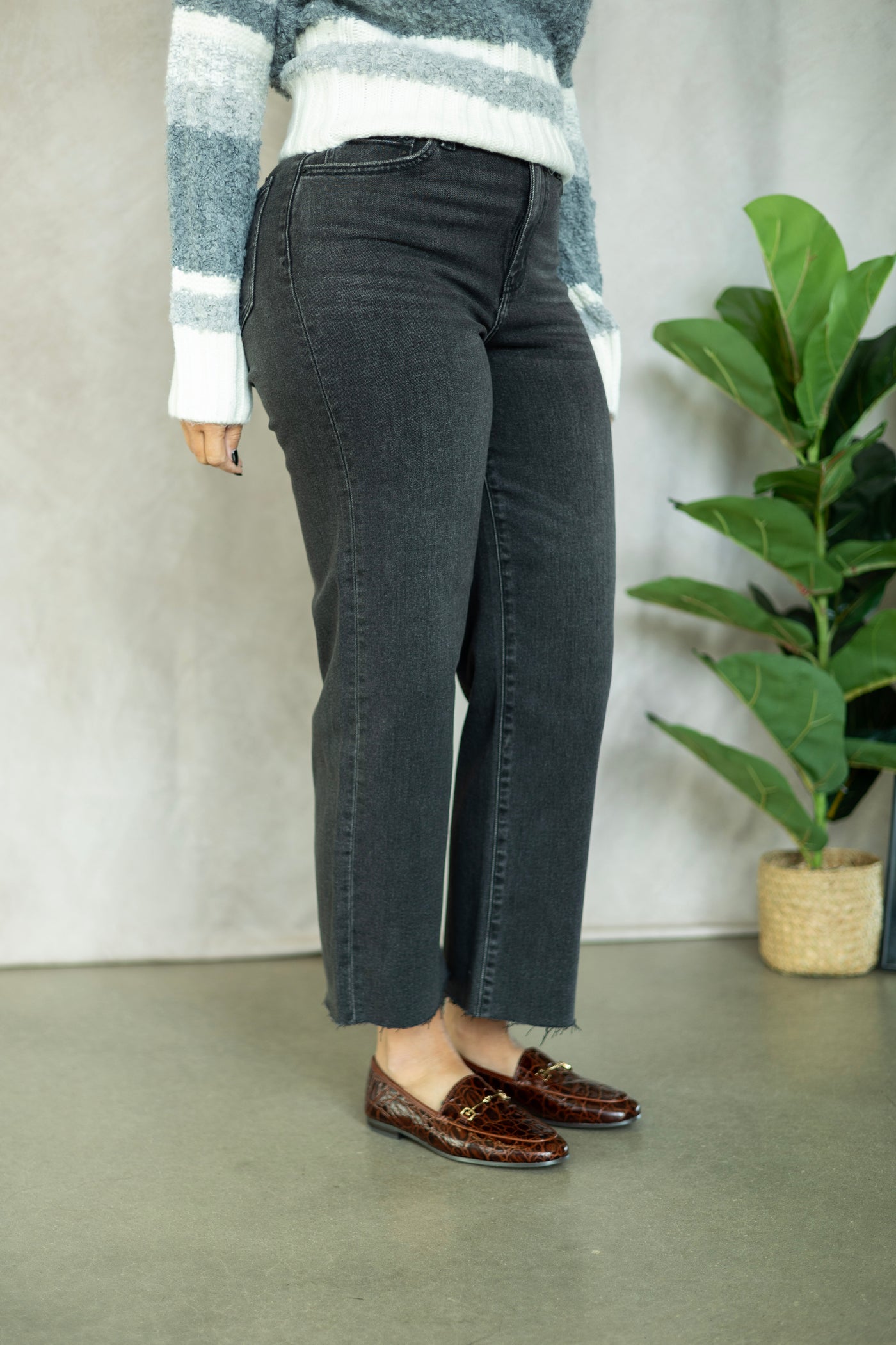 Pleaser High Rise Wide Ankle