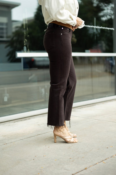 Cropped, straight leg denim (brown)