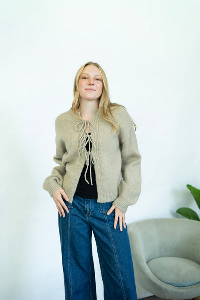 Tie closure cardigan 