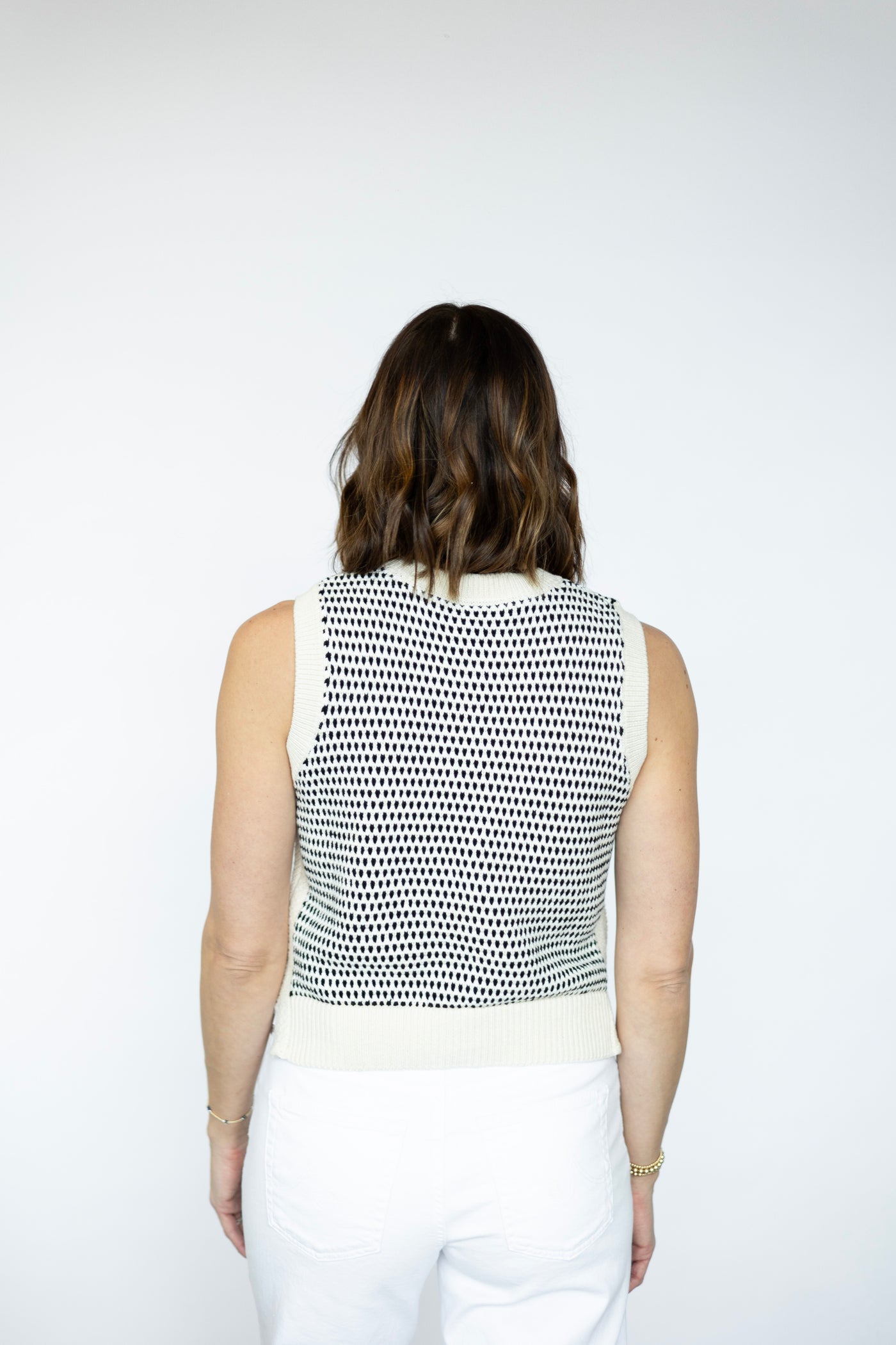 Women's sweater vest