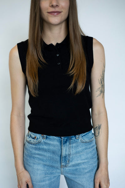Knitted collared tank for women