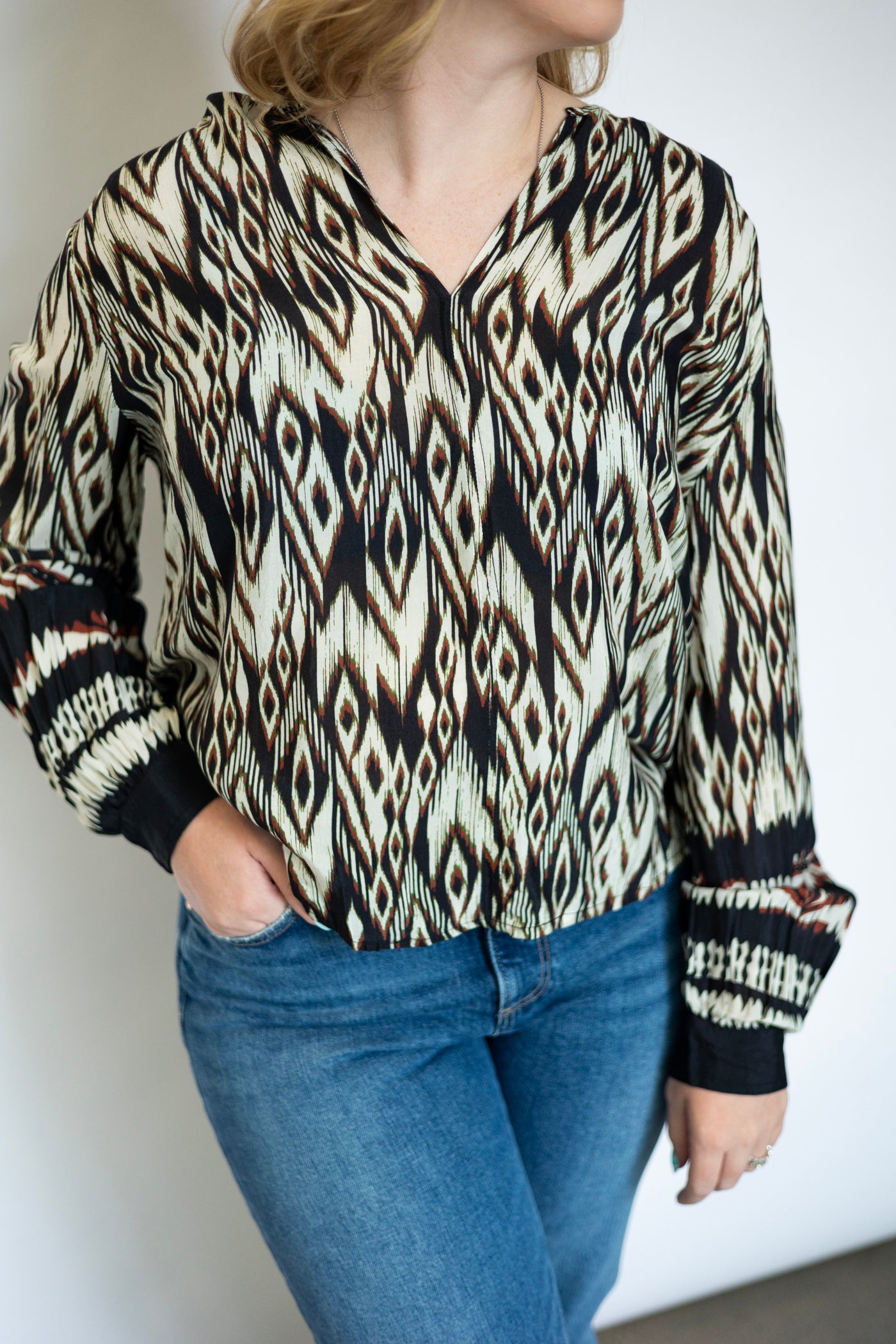 Abrielle L/S Boho Top