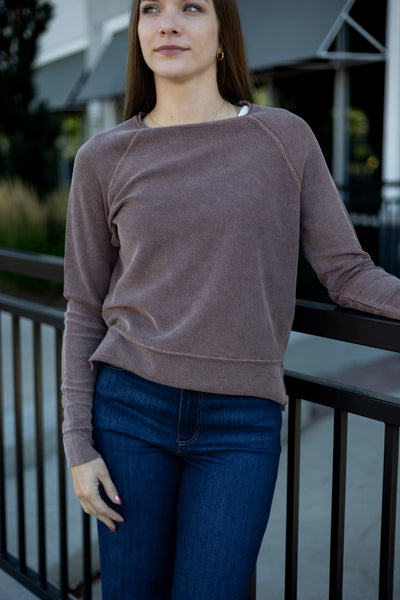 Women's Raglan sweatshirt