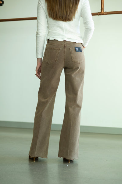 Anessa 31" W/ Raw Hem