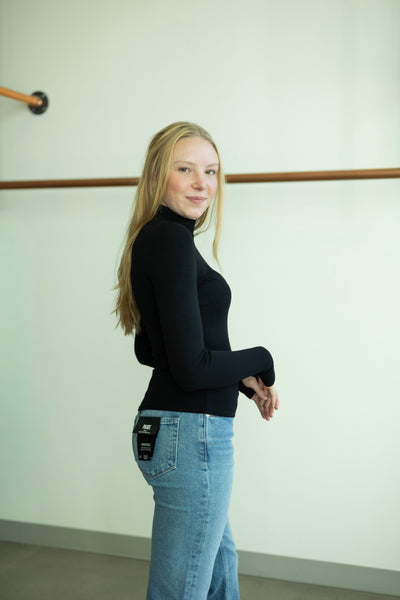 Ronan Mock Neck Top W/ Thumbhole