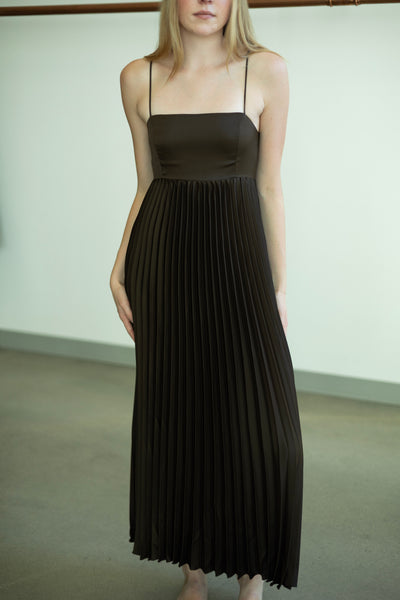 Pleating Maxi Dress