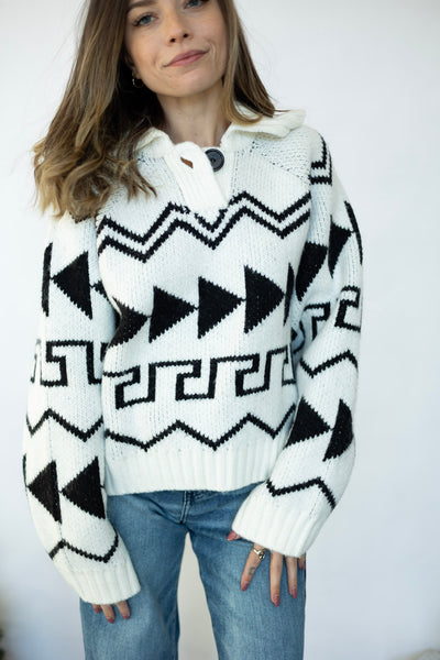 Thick sweater with pattern