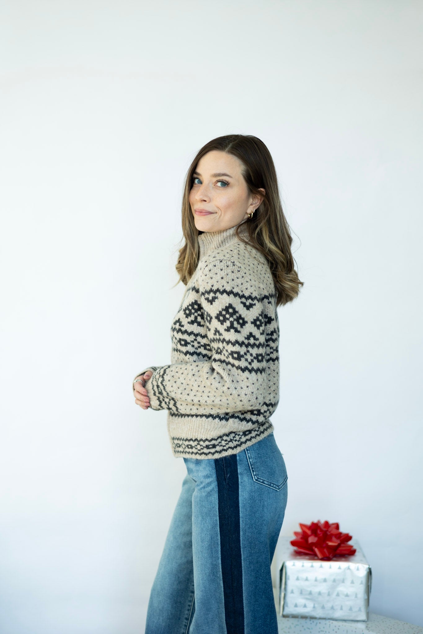 Patterned sweater zip up