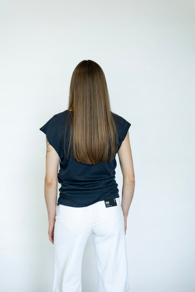 Navy blue tee with side ruching