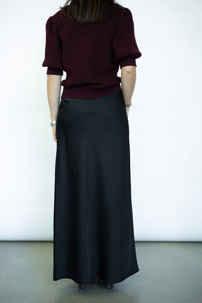 Classy end elegant long black skirt