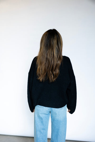 V-Neck Oversized Pullover