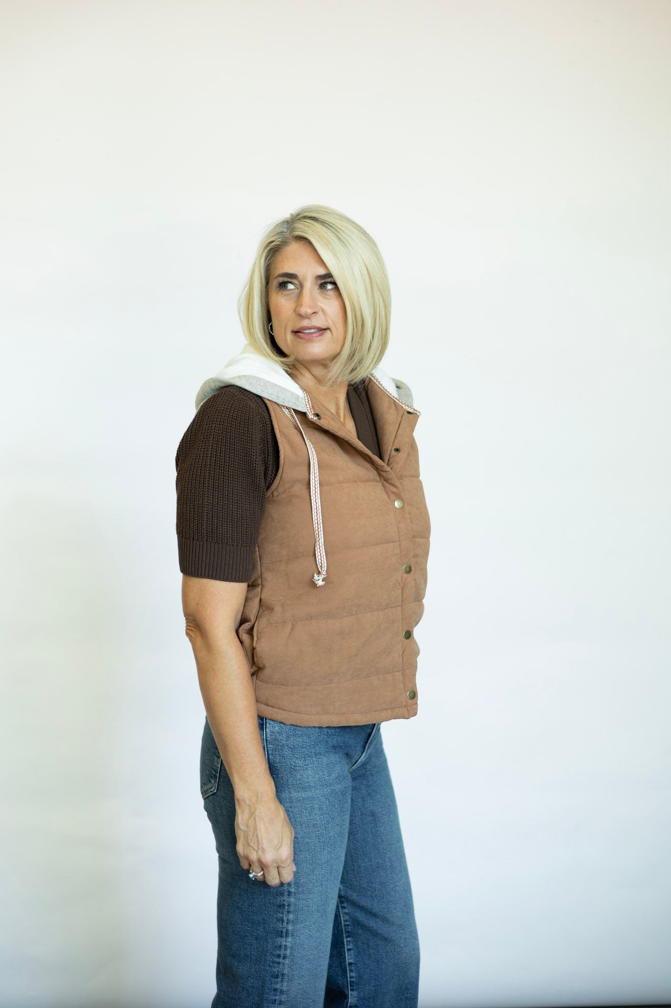 Contrast Trim Puffer Vest
