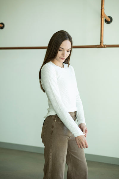 L/S Crew Lace Tee